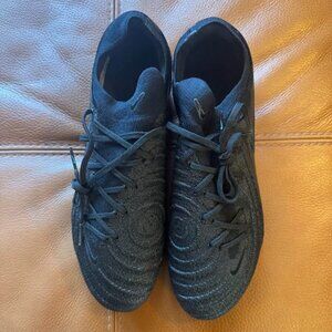 Nike Phantom GX 2 AG Elite Soccer Cleats (men’s size 8)